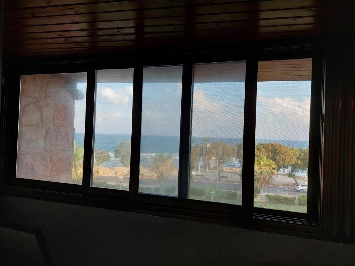 First Sea Line Apartment, Acre - Amazing Coastal View In Heart Of Akko 外观 照片